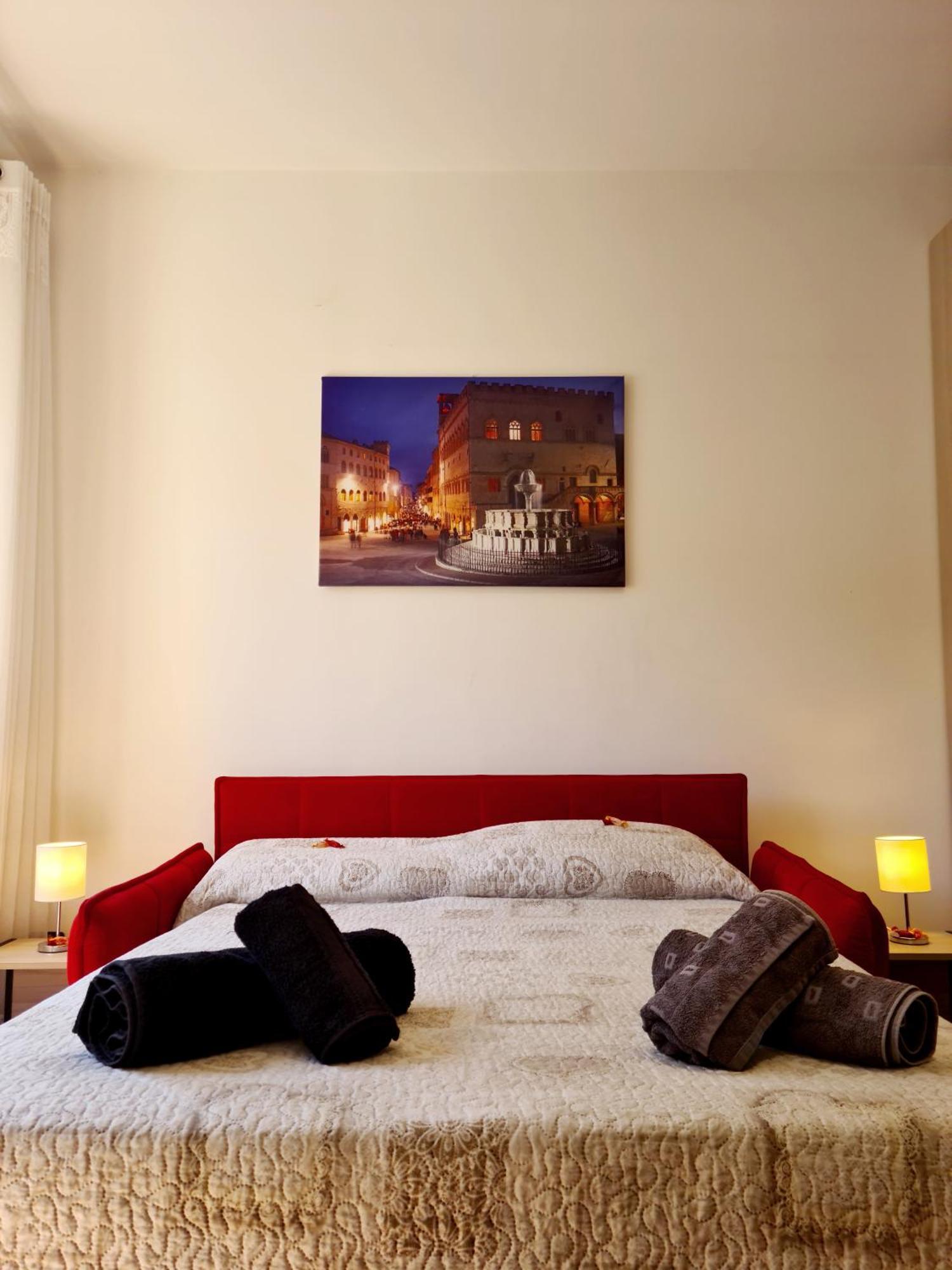Ferienwohnung Ampio E Luminoso Monolocale Perugia Exterior foto