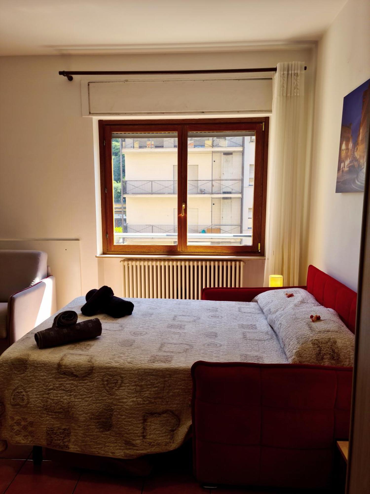 Ferienwohnung Ampio E Luminoso Monolocale Perugia Exterior foto