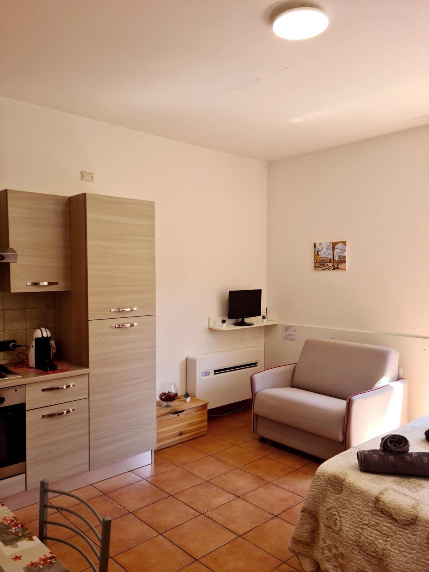 Ferienwohnung Ampio E Luminoso Monolocale Perugia Exterior foto