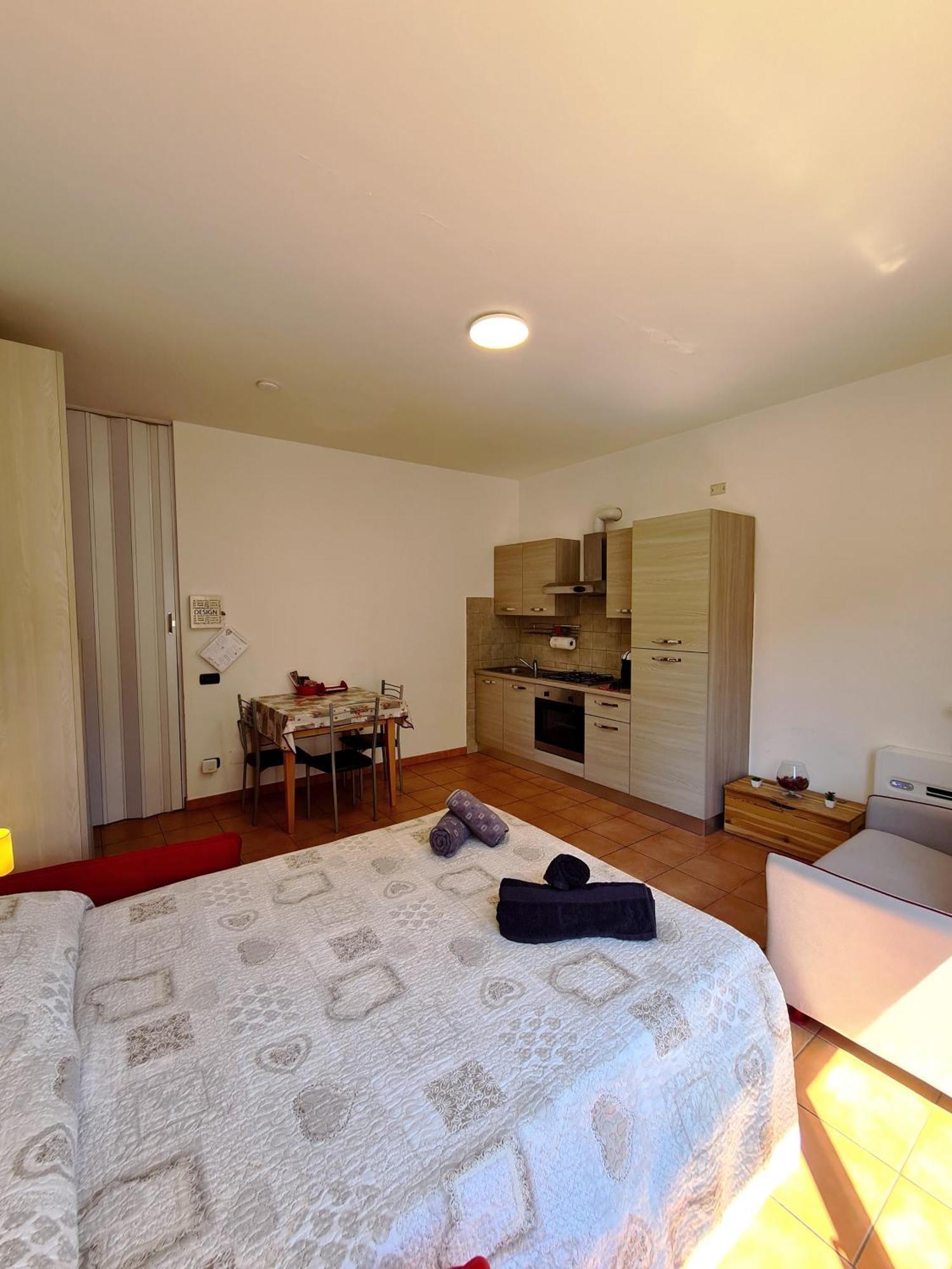 Ferienwohnung Ampio E Luminoso Monolocale Perugia Exterior foto